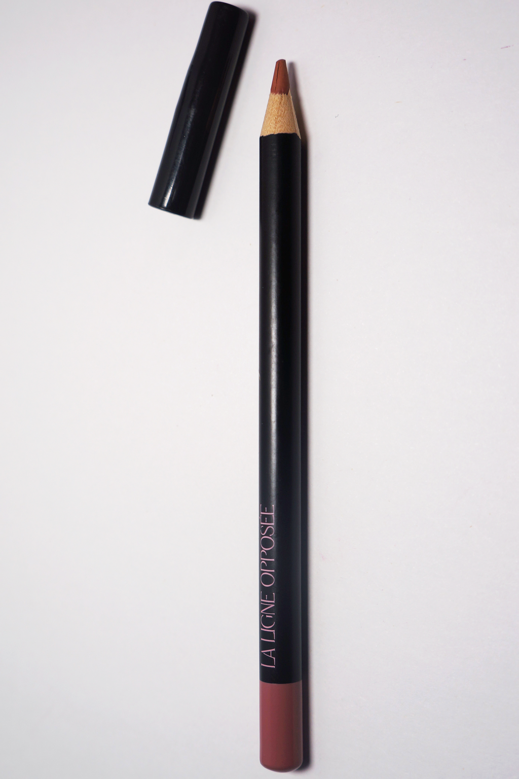 La Ligne Opposée - Teinte Rose Brun