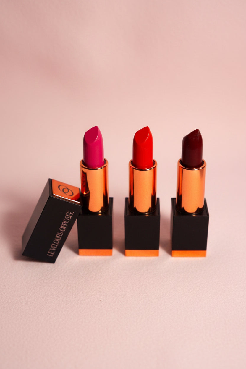 Velours opposée, trio rouge à lèvres crémeux, rose, rouge et marron bordeaux