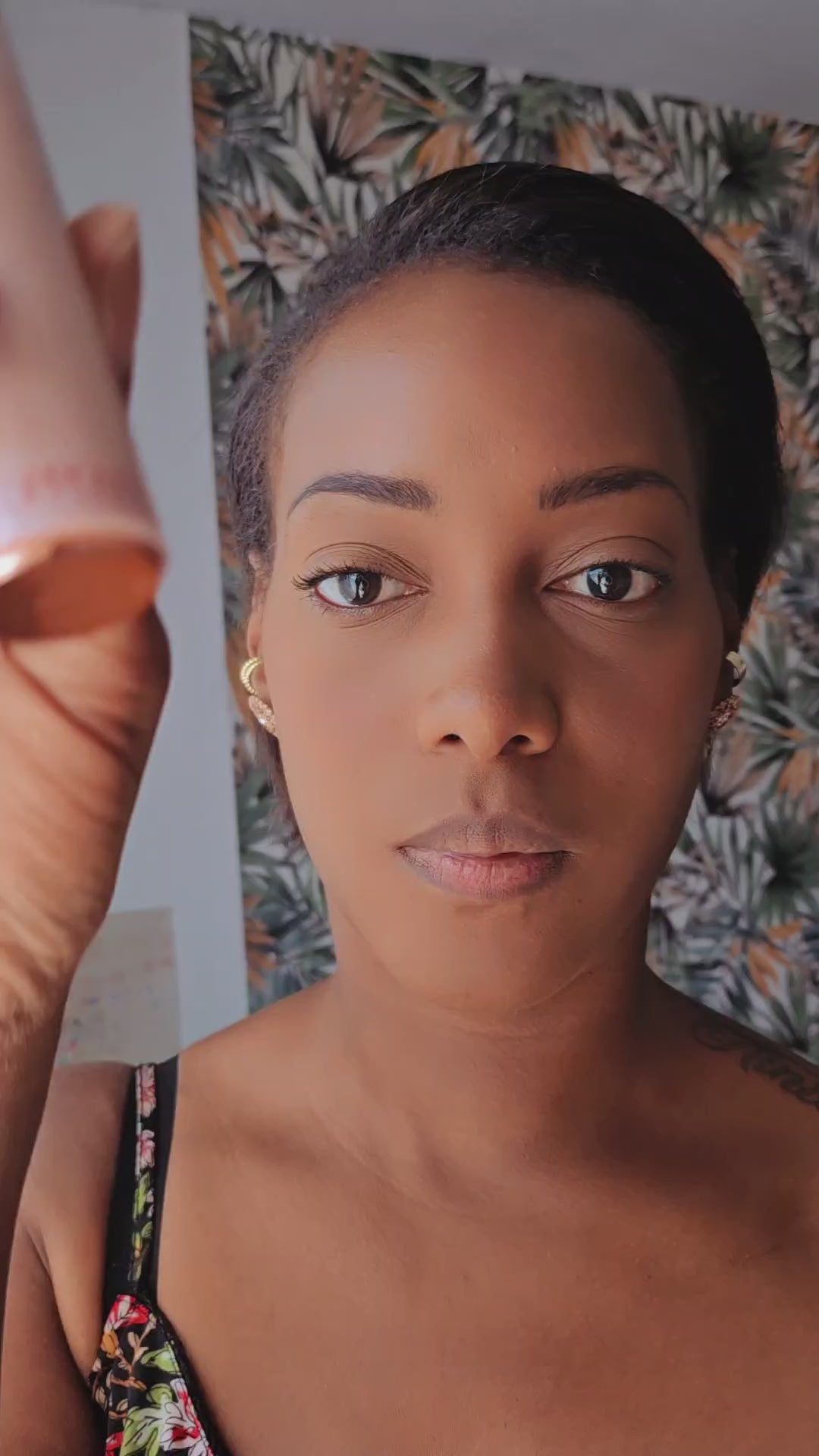 Caresse Opposée - Le Baume à Lèvres Rose Gold