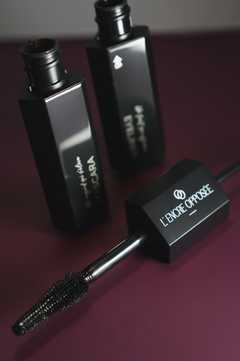L'Encre Opposée, mascara et eyeliner 2en1, packshot premium, ouvert